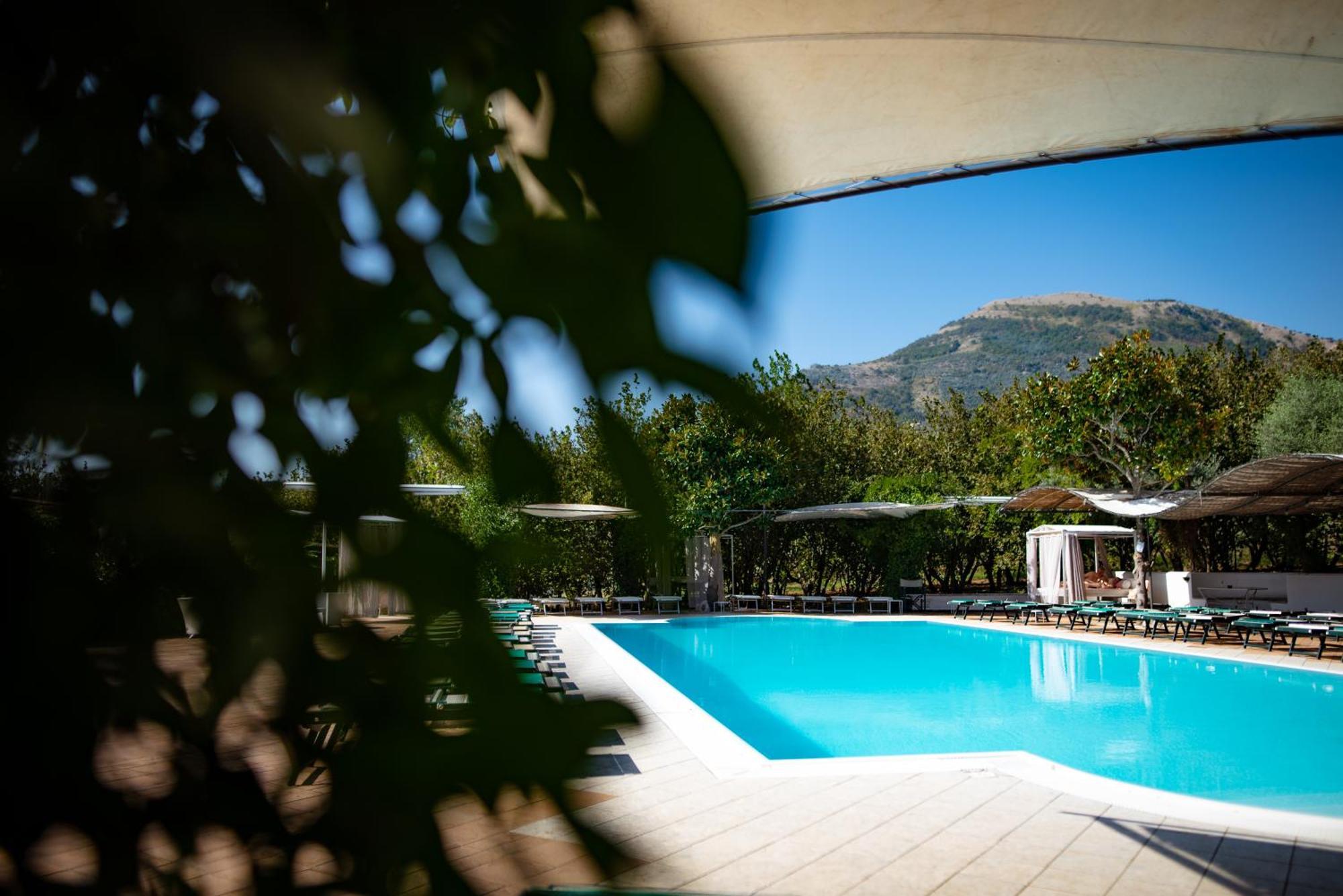Hotel Villa Rizzo Resort And Spa San Cipriano Picentino Екстер'єр фото